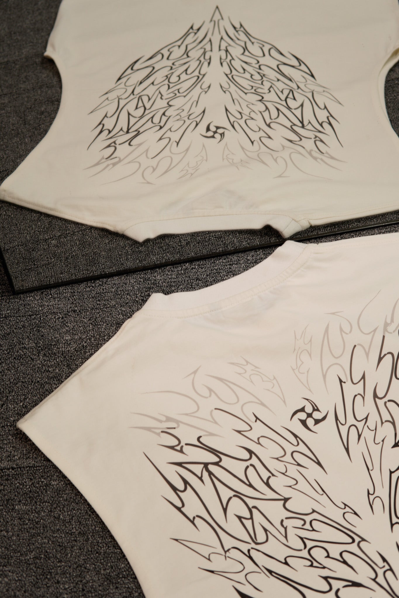 Sleeveless T - Inferno