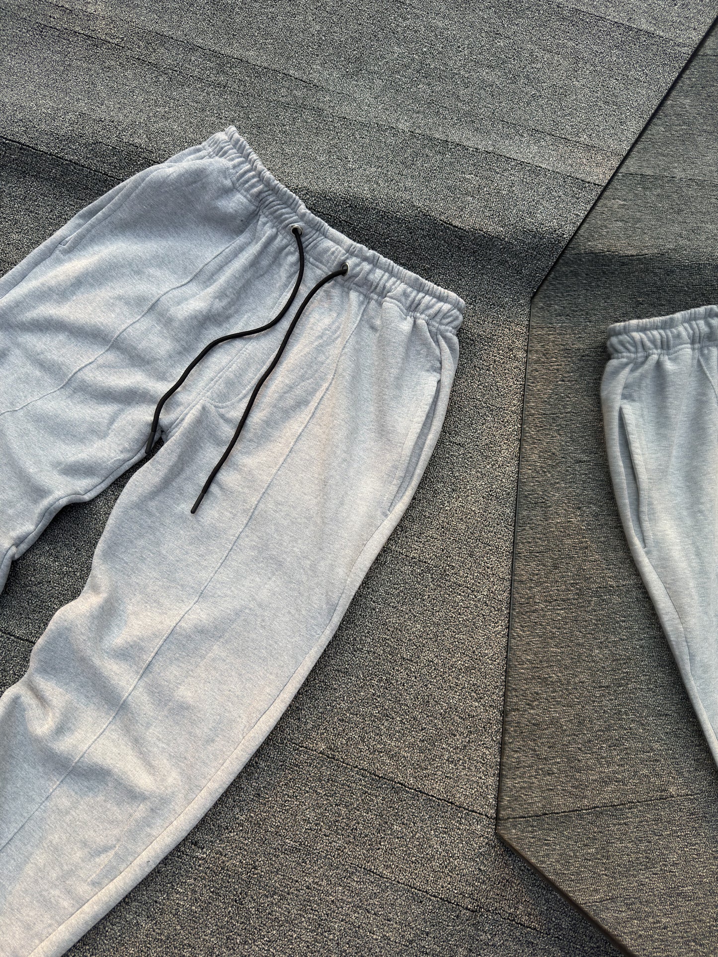 Initial Sweatpant - Grey