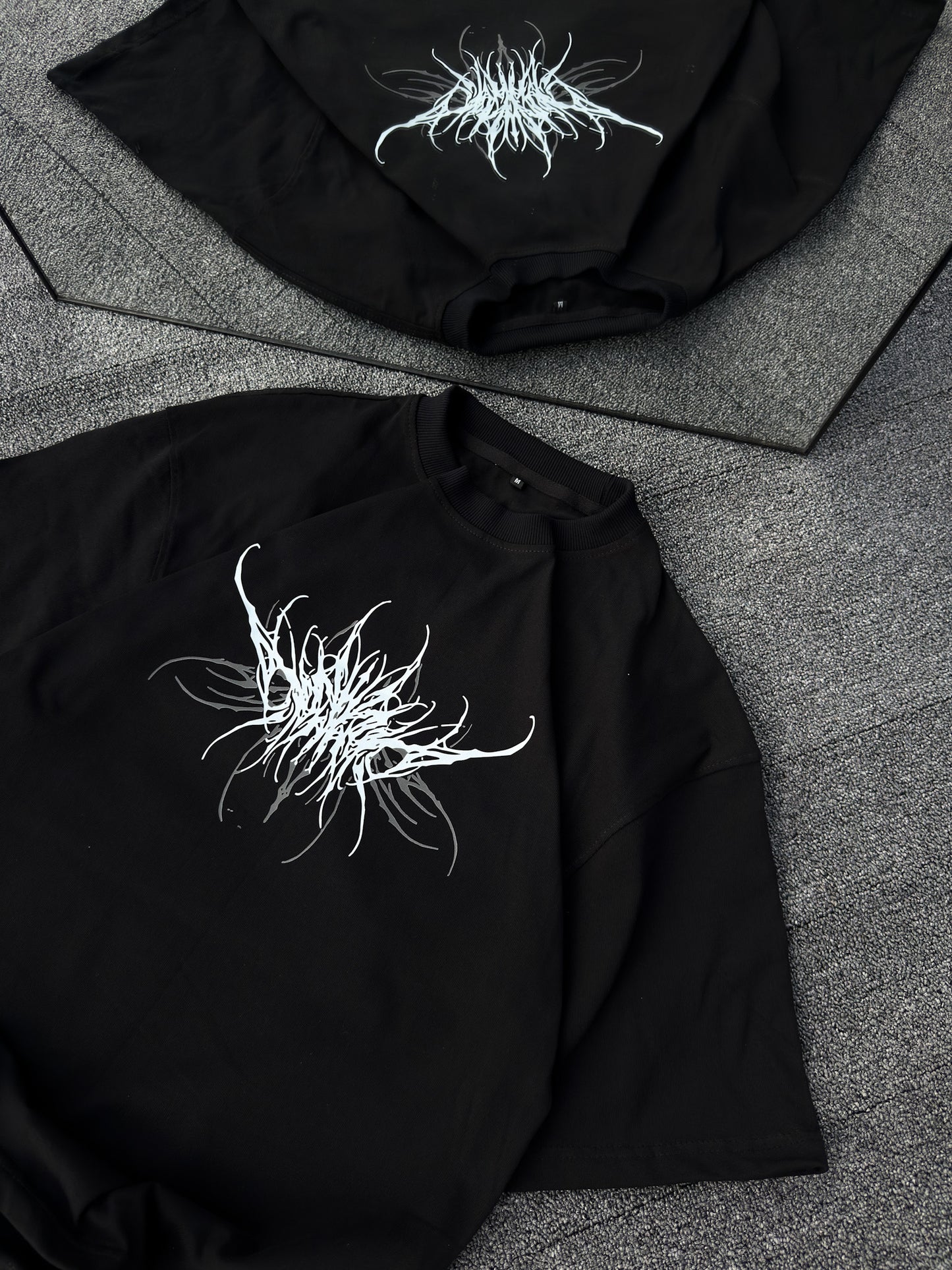 Oversized Tee - Roots