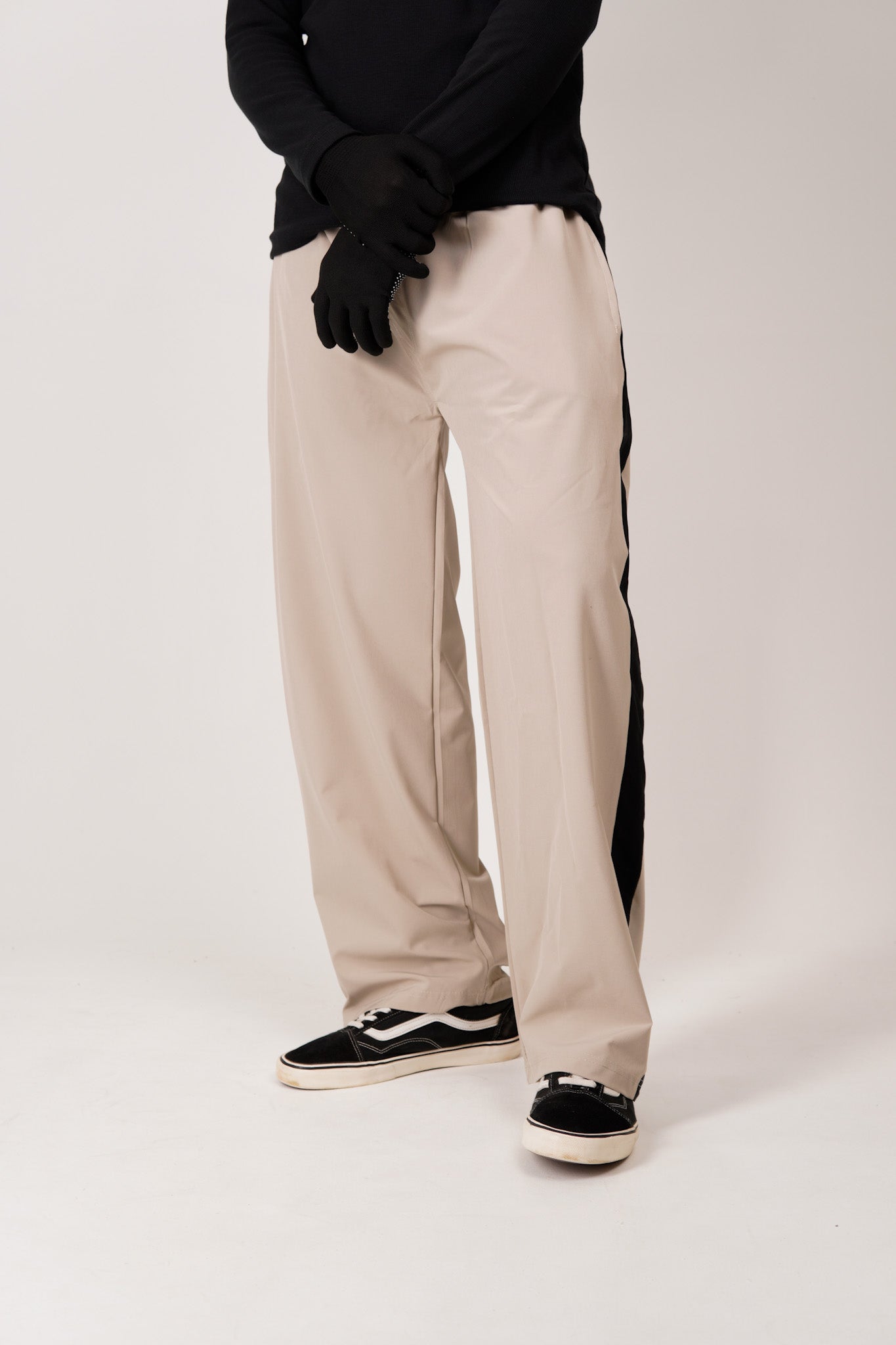 Essential Track Pant - Beige