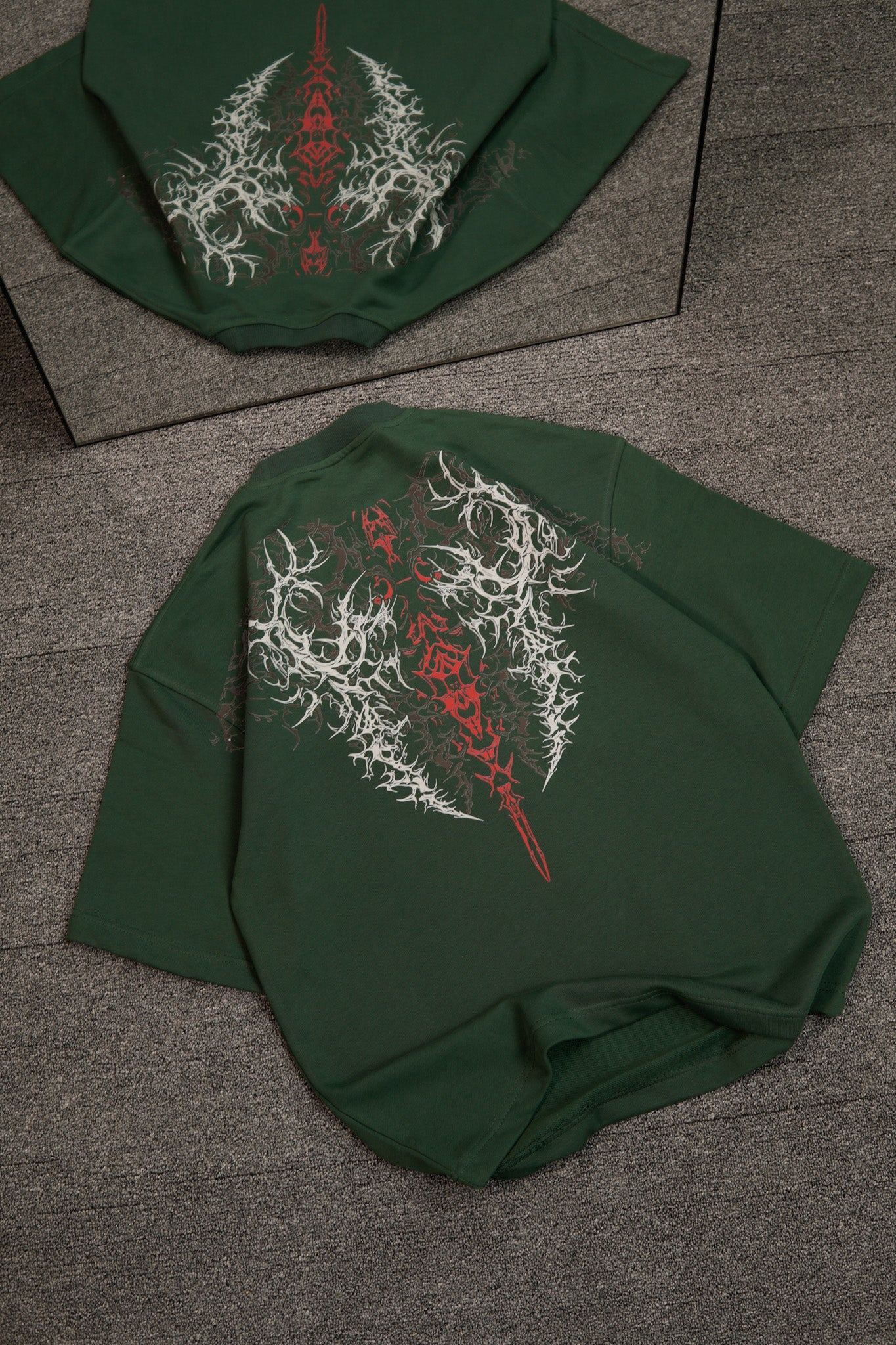 Oversized T - Raven