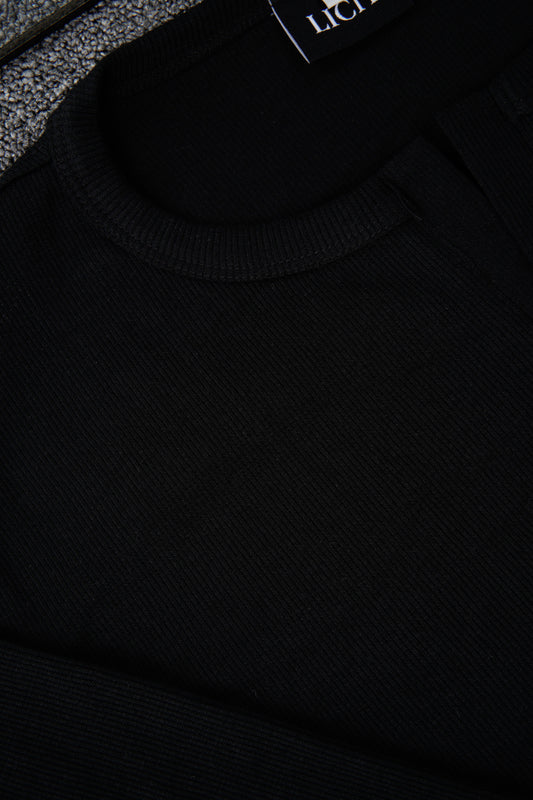Black Half Sleeve Henley