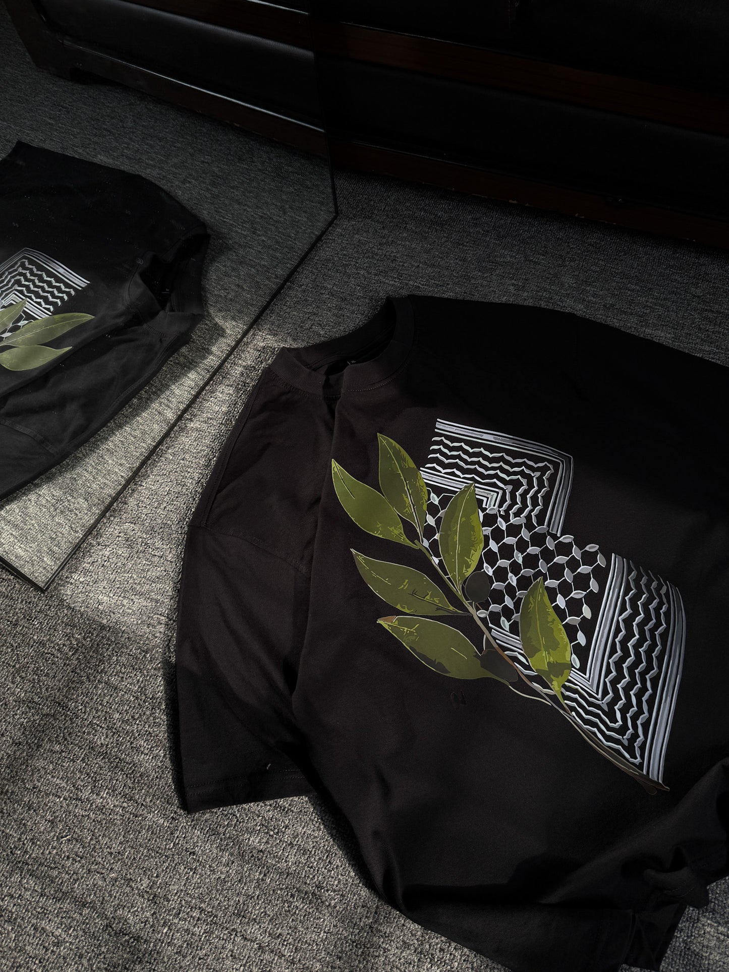 Oversized Tee - Leafiya