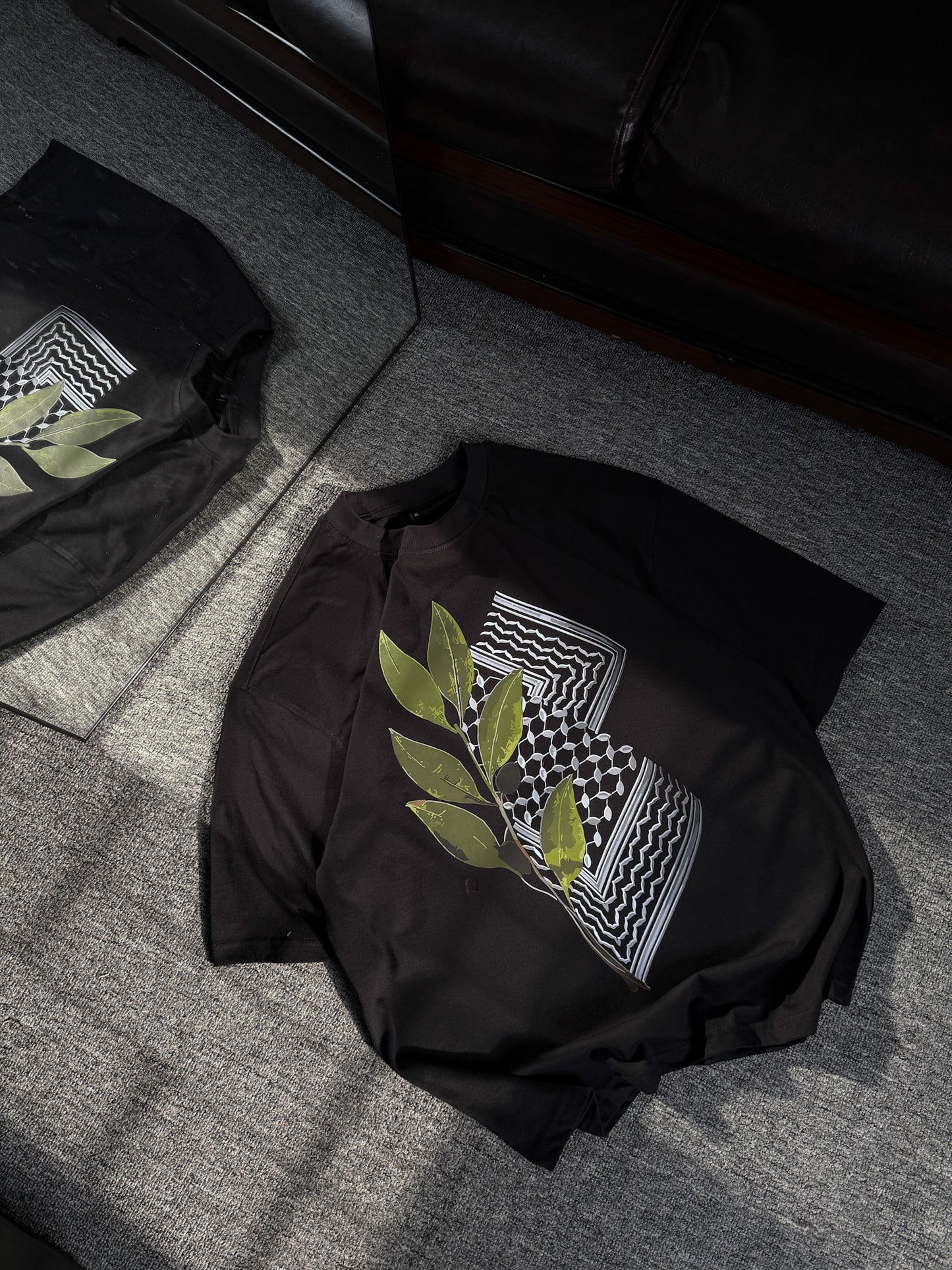 Oversized Tee - Leafiya