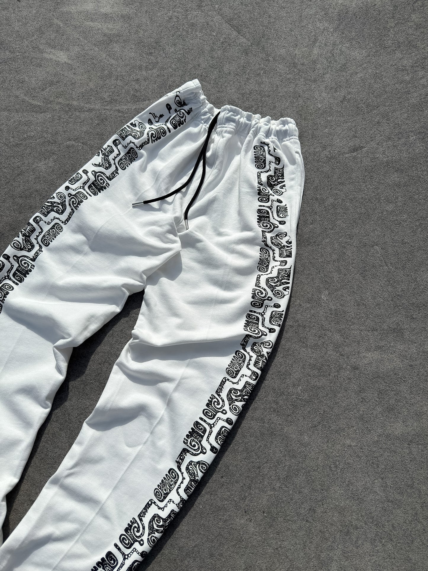 Sweatpants - Path