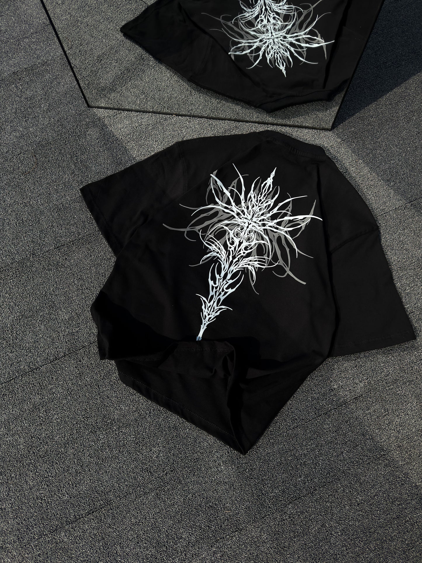 Oversized Tee - Roots