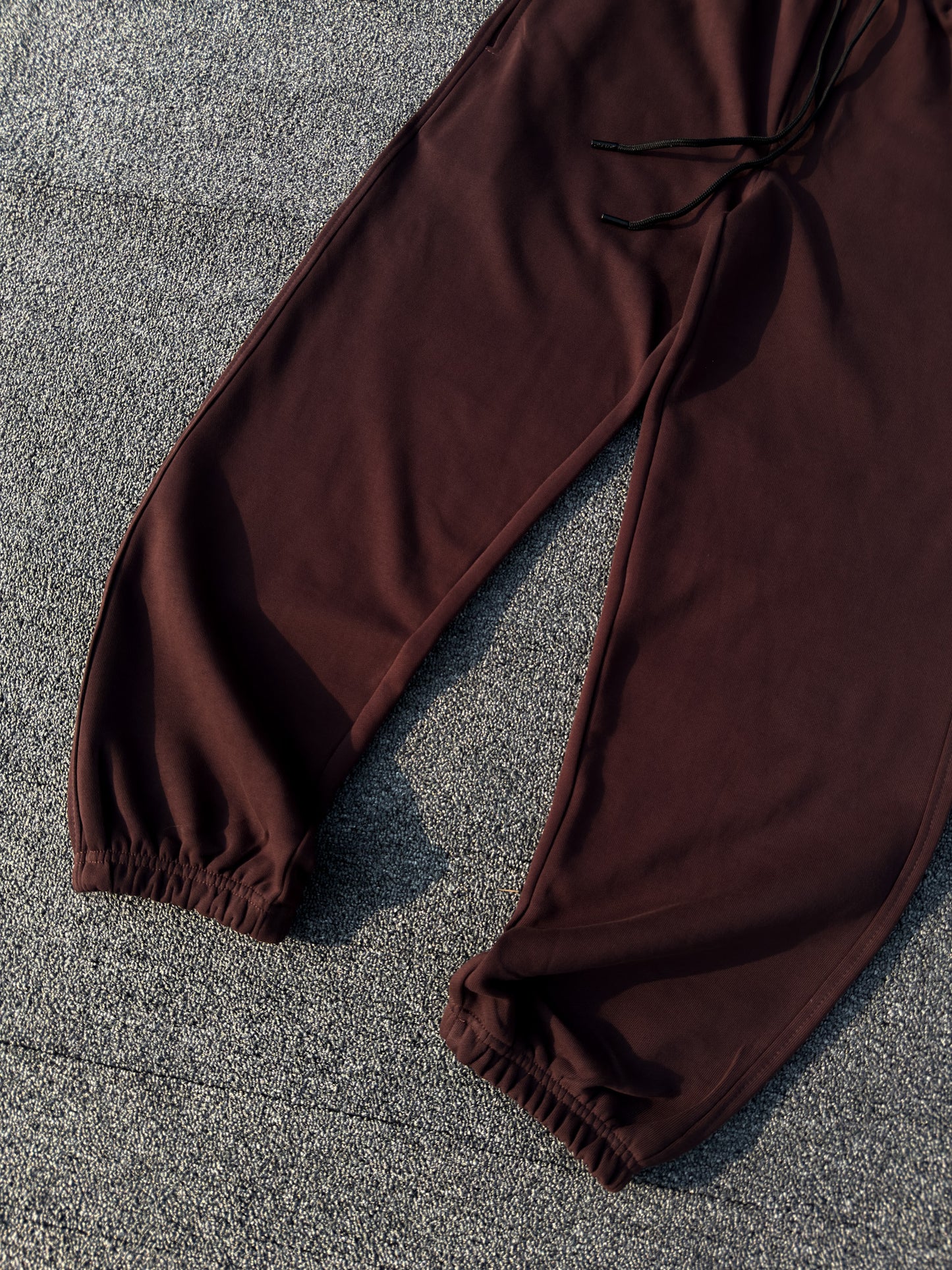 Wide Leg Cuffed Sweatpant - Maroon