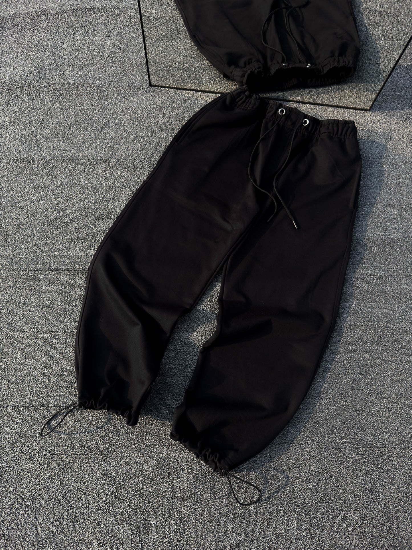 Wide Leg Sweatpant - Black
