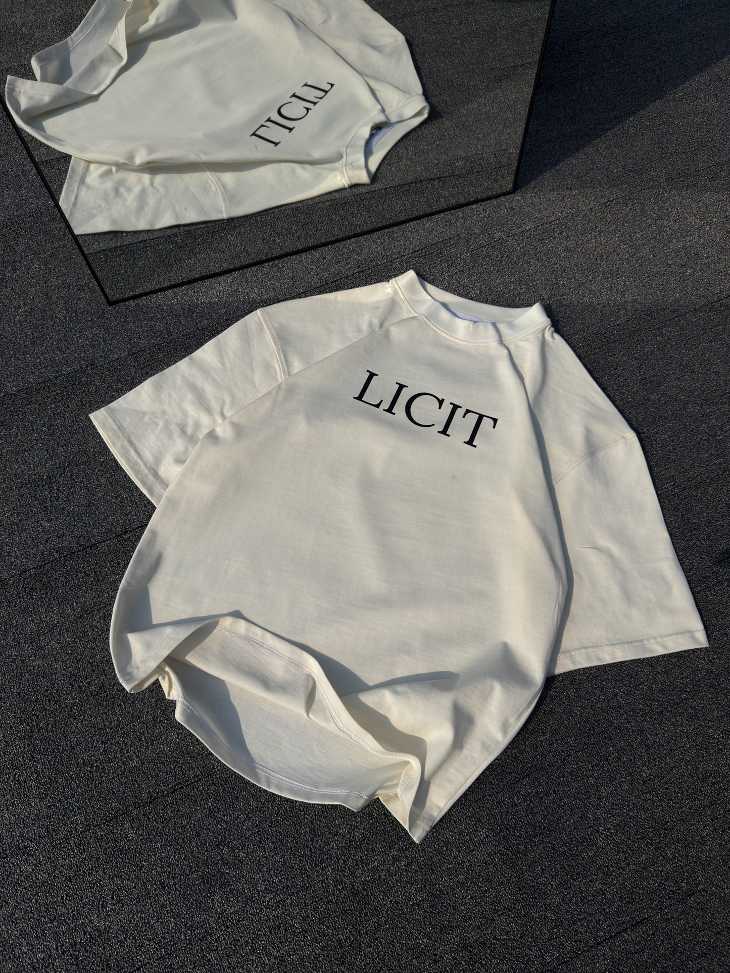 Oversized Tee - Relic