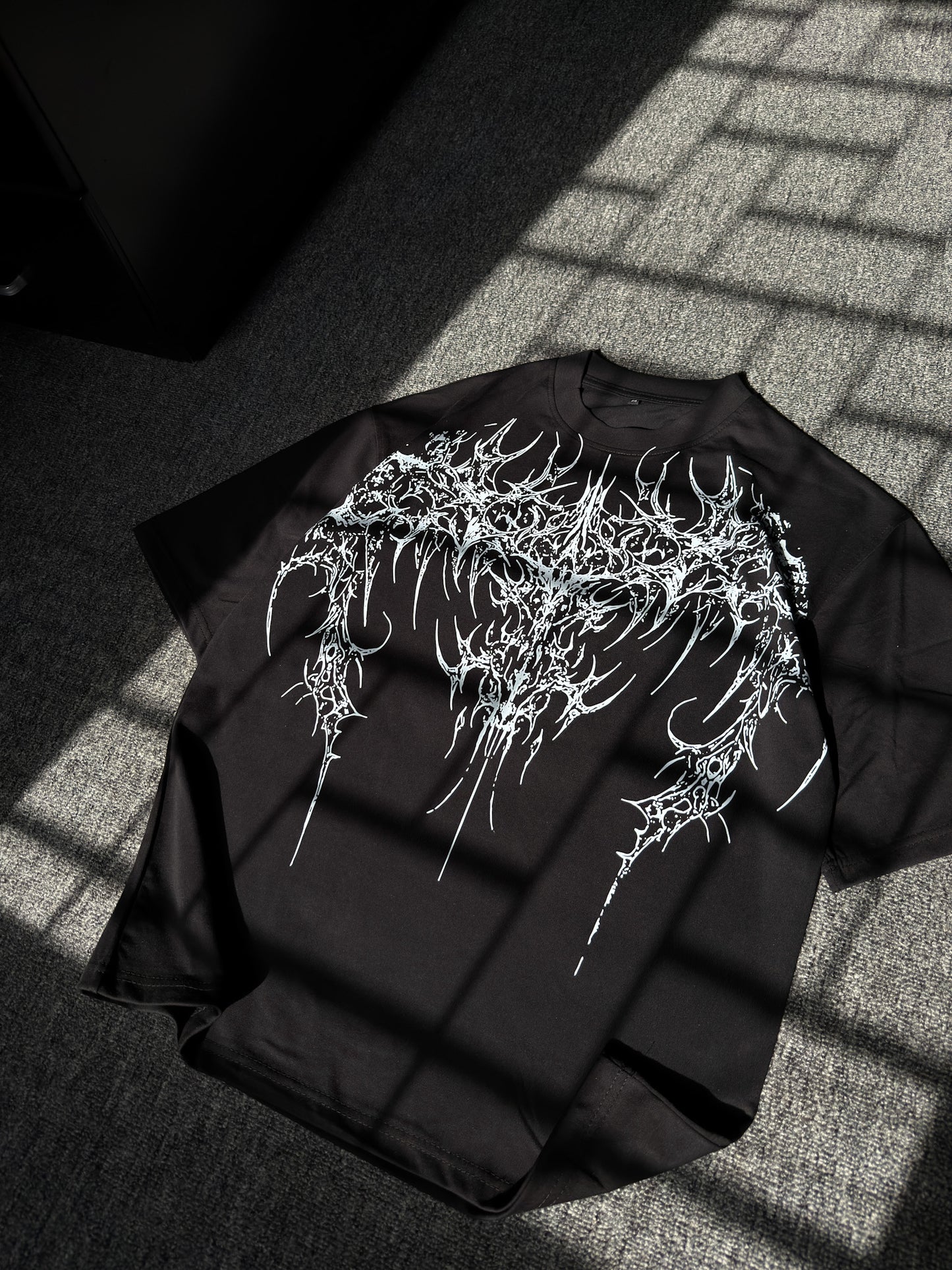 Oversized Tee - Iron Veins